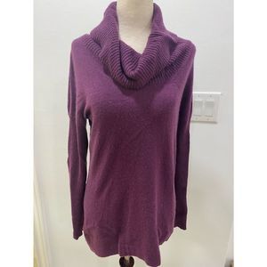 Purple turtleneck pure cashmere sweater